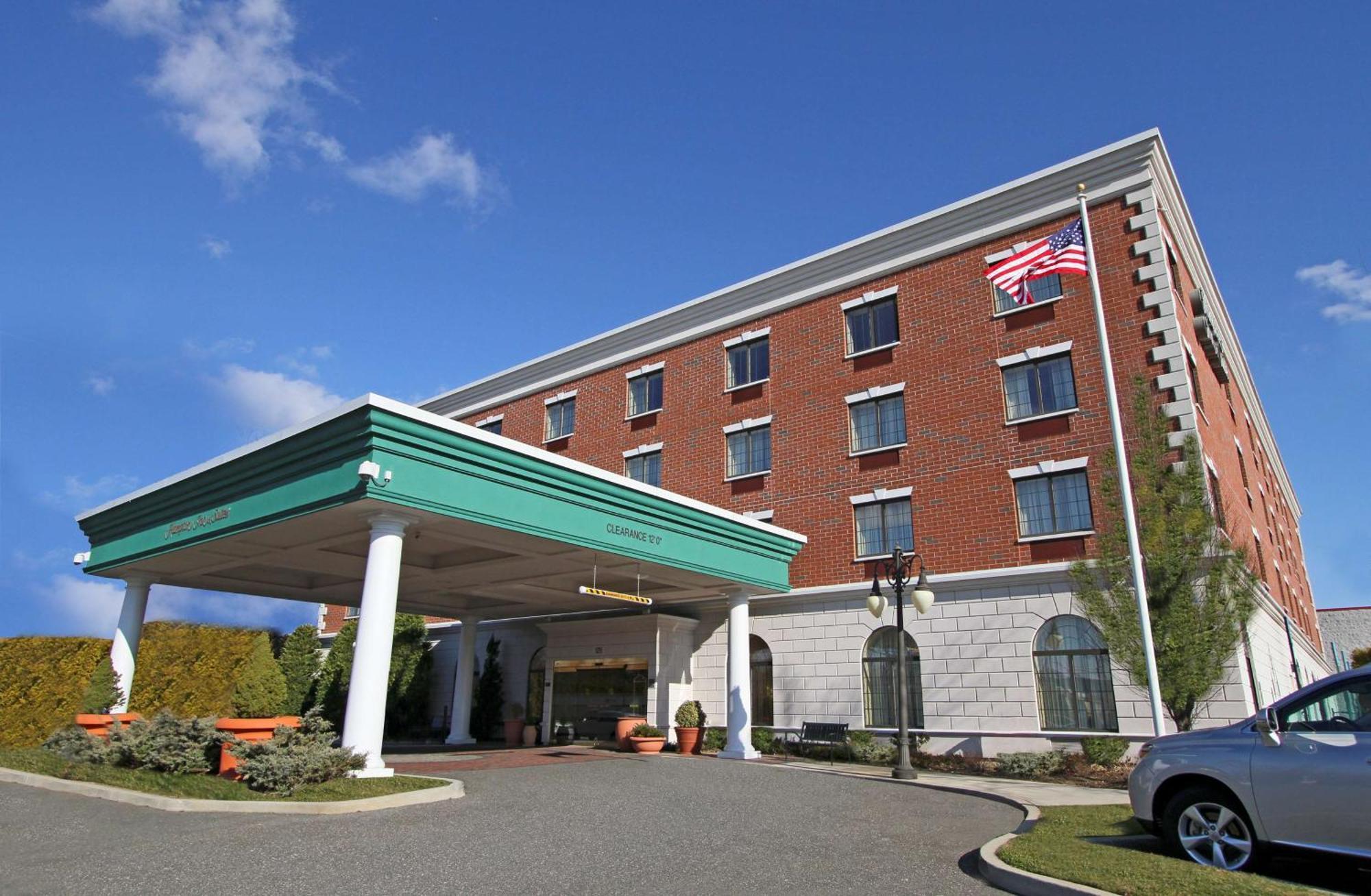 Hampton Inn & Suites By Hilton - Rockville Centre Exterior foto